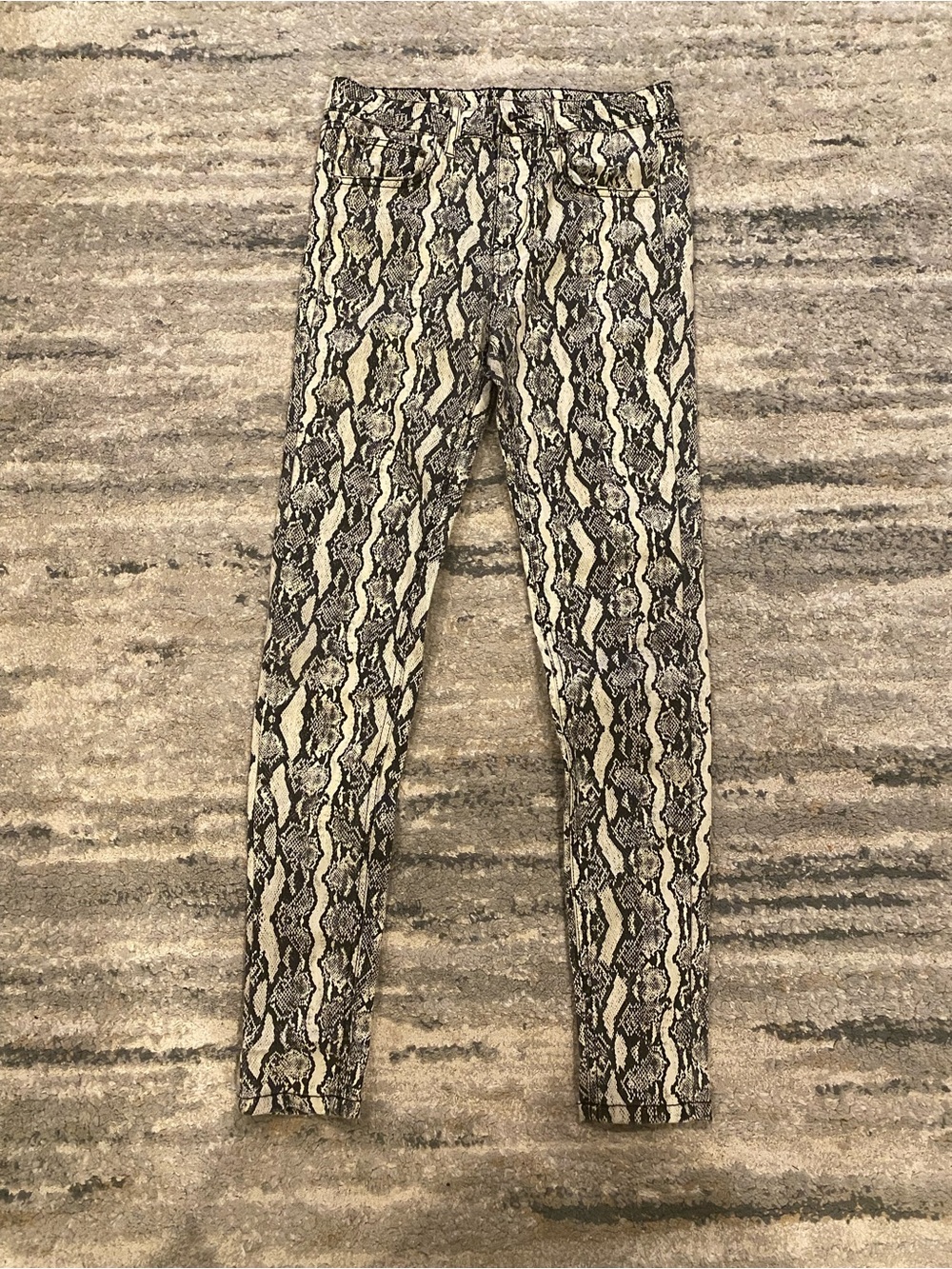 wild fable Black & Cream Snake Print Skinny Pants
